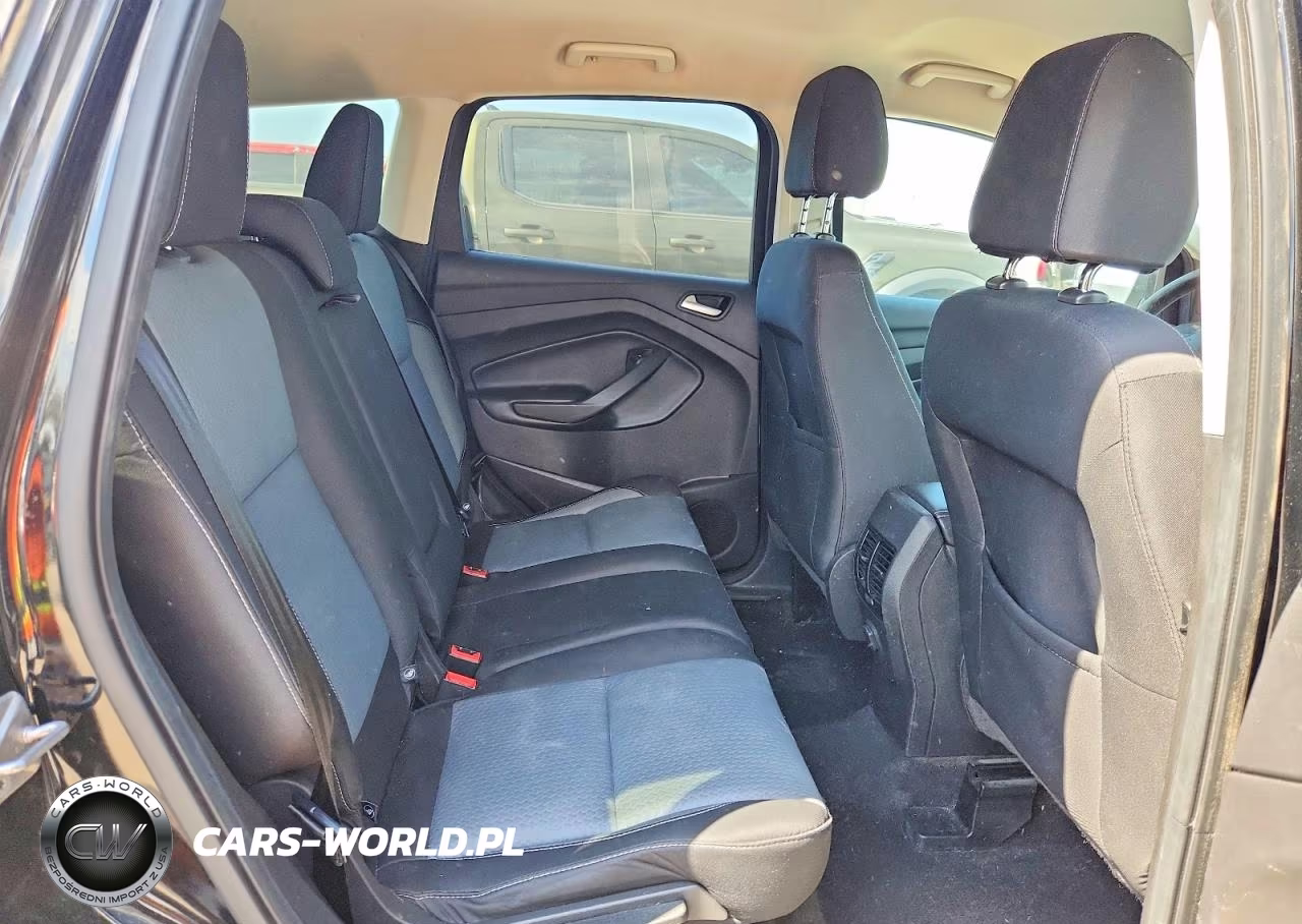 2017 Ford Escape Se VIN:1FMCU0GD6HUF06460 - 11