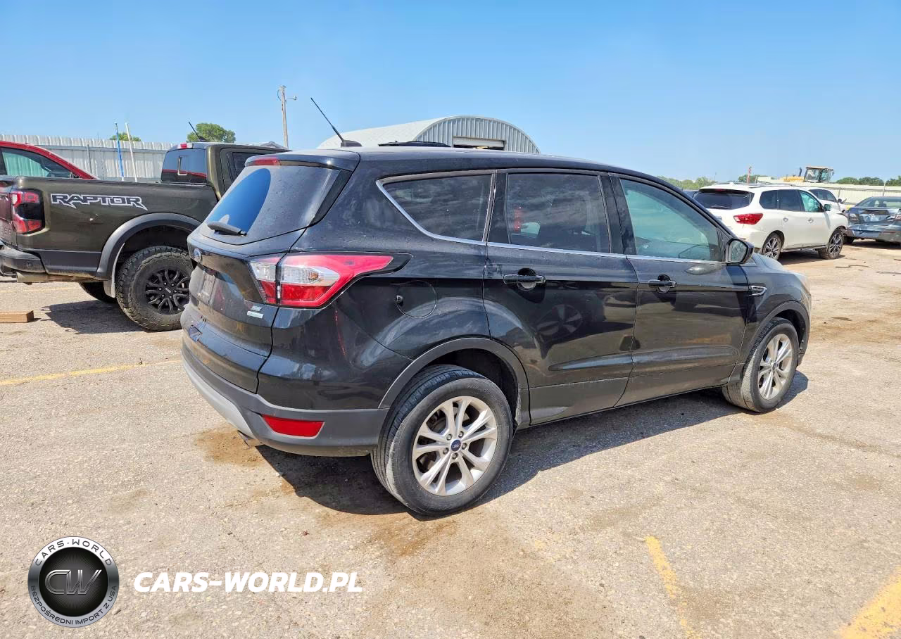 2017 Ford Escape Se VIN:1FMCU0GD6HUF06460 - 3