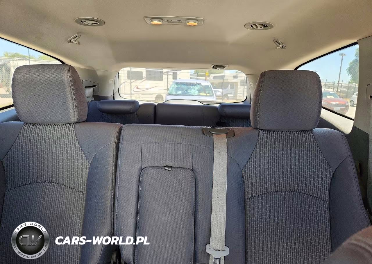 2011 Chevrolet Traverse Lt VIN:1GNKRGED3BJ302969 - 10