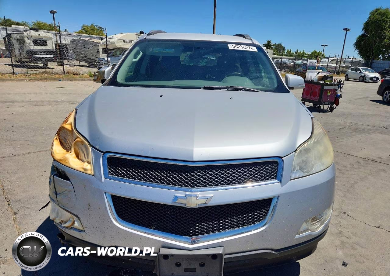 2011 Chevrolet Traverse Lt VIN:1GNKRGED3BJ302969 - 5