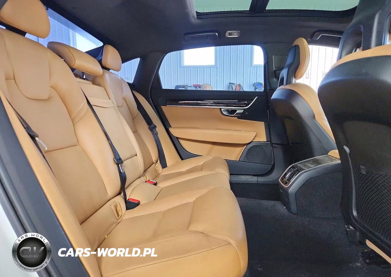2018 Volvo S90 T5 Momentum VIN:LVY982AKXJP020172 - 10