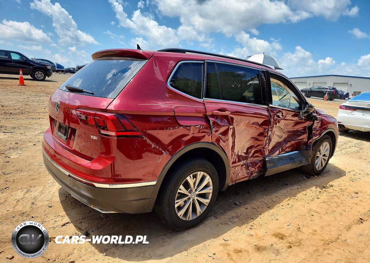 2018 Volkswagen Tiguan Se VIN:3VV3B7AX5JM067592 - 3