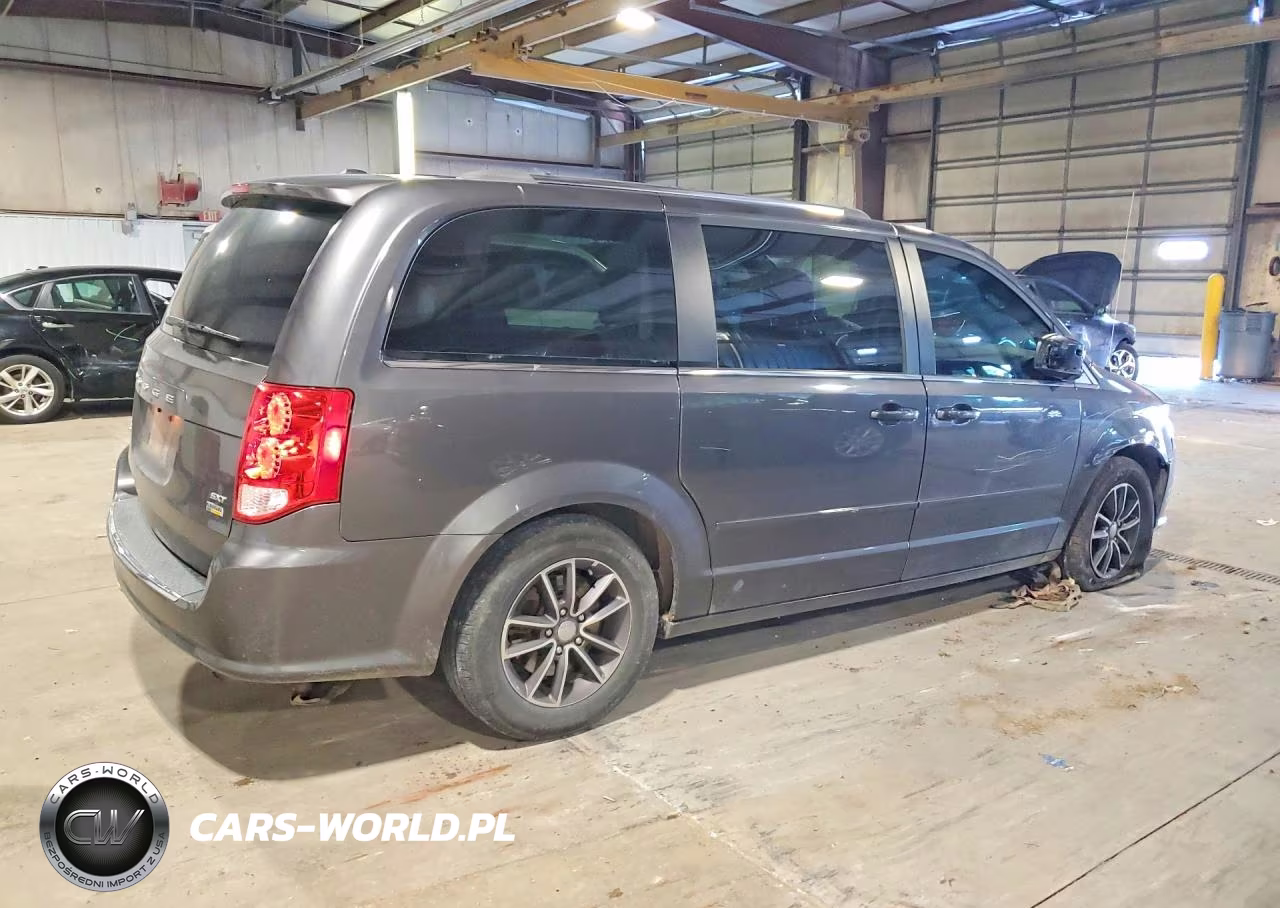 2017 Dodge Grand Caravan Sxt VIN:2C4RDGCG3HR859095 - 3