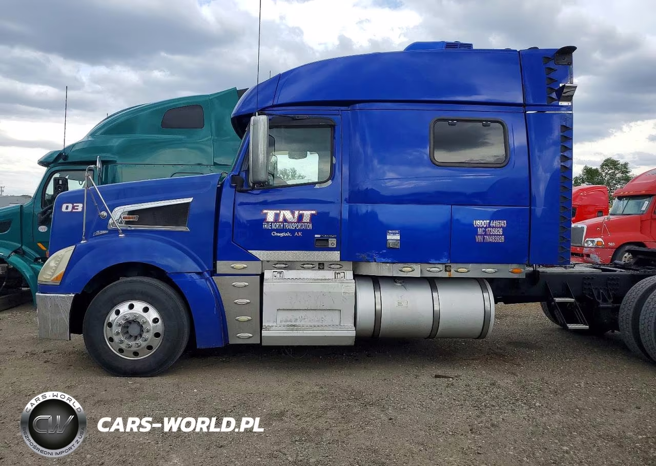 2007 Volvo Vt 880 VIN:4V4LC9KL27N483928 - 9