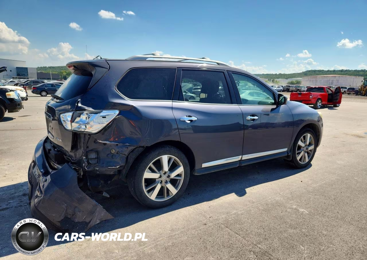2013 Nissan Pathfinder S-Sv-Sl-Platinum VIN:5N1AR2MN9DC624682 - 3