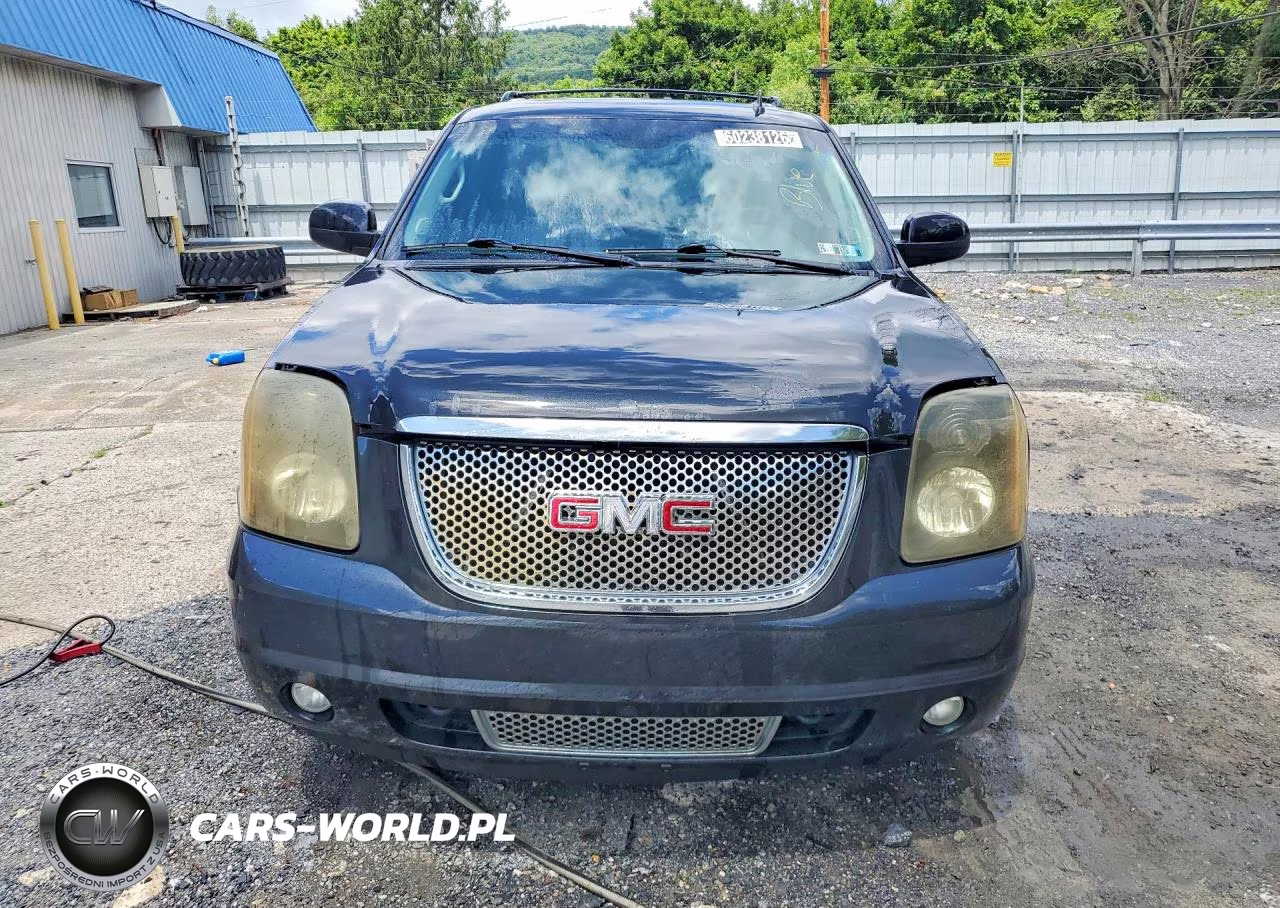 2011 GMC Yukon Denali VIN:1GKS2EEF6BR340124 - 5