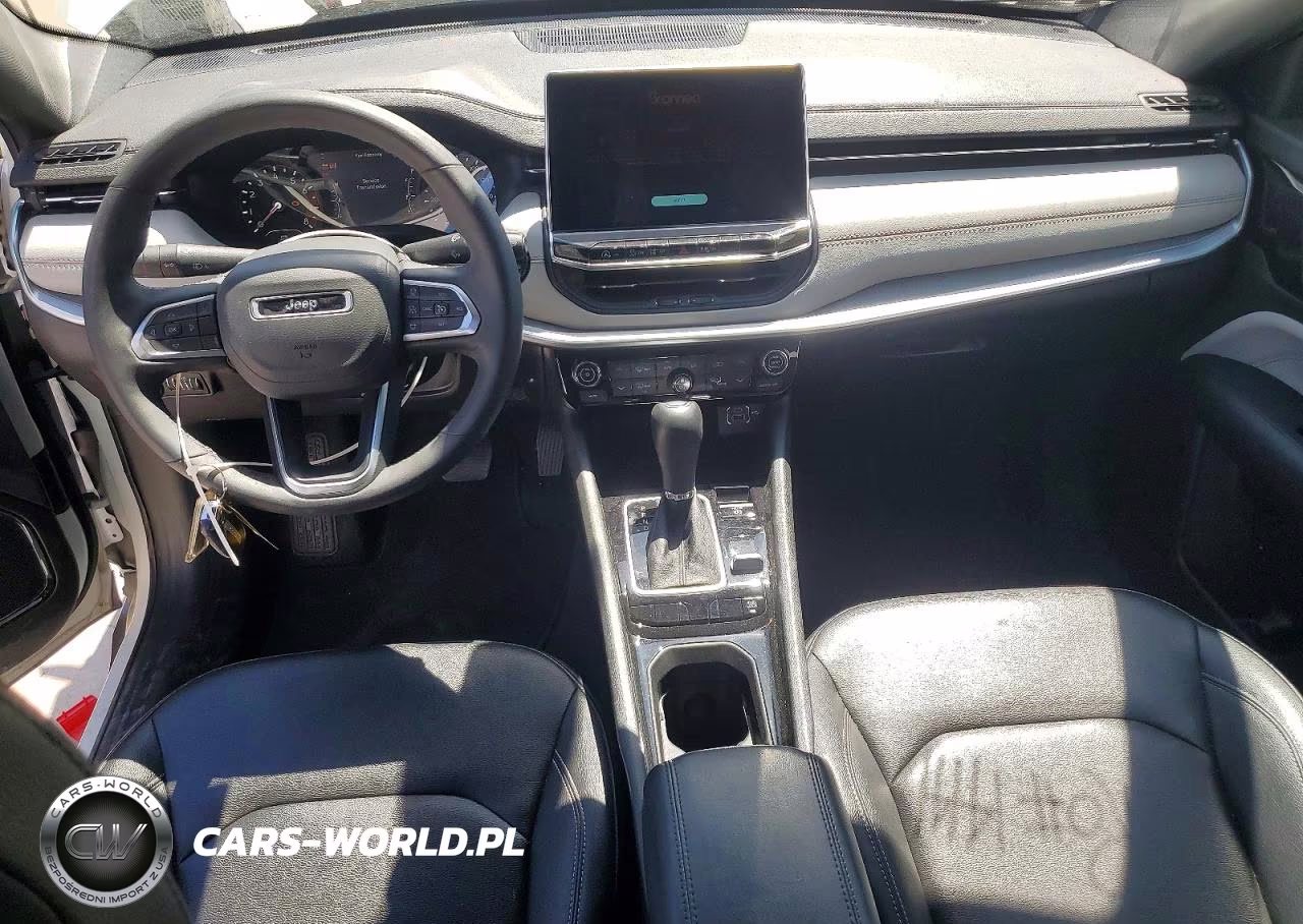 2025 Jeep Compass Limited VIN:3C4NJDCN7ST514130 - 8