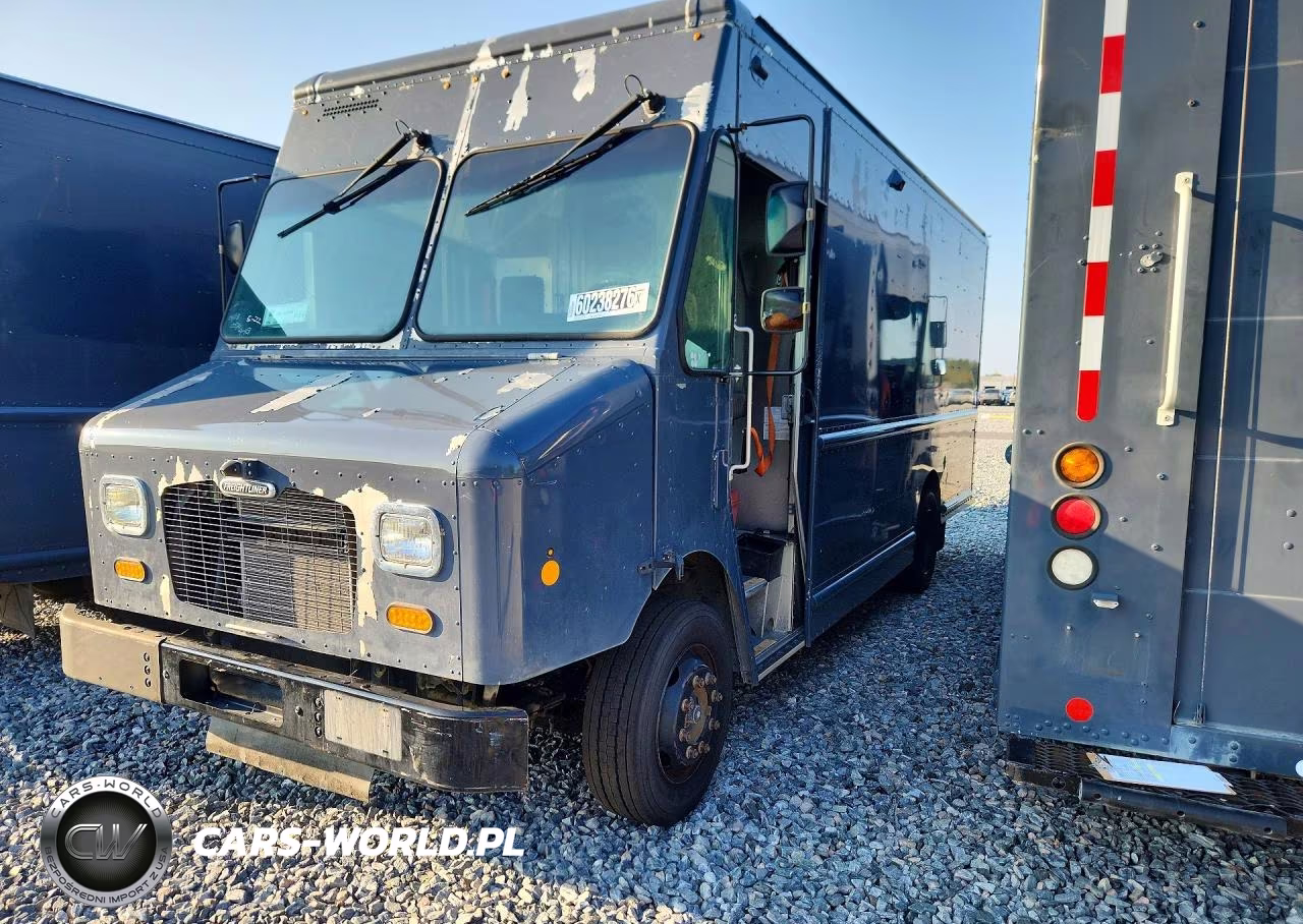 2020 Freightliner Mt45G Chassis Delivery Truck
