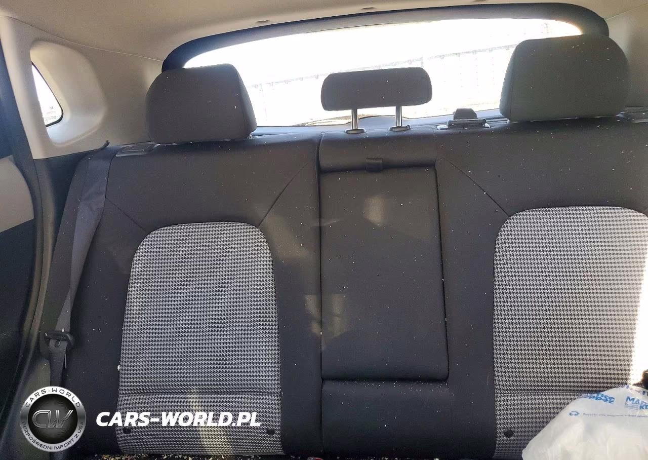2019 Hyundai Kona Sel VIN:KM8K2CAA1KU391114 - 10
