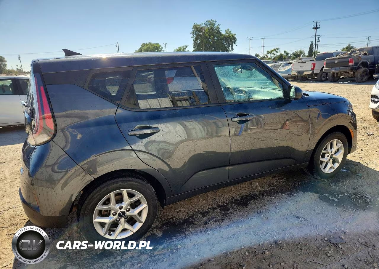 2024 Kia Soul Lx VIN:KNDJ23AUXR7915654 - 3