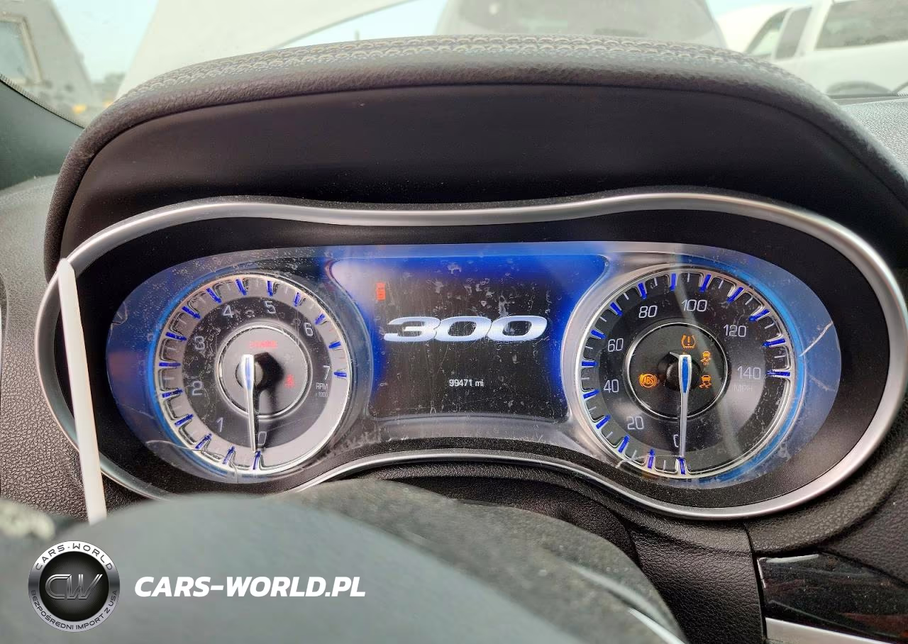 2021 Chrysler 300 S VIN:2C3CCABG9MH567205 - 9
