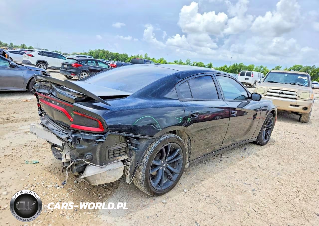 2018 Dodge Charger Sxt VIN:2C3CDXBG0JH186208 - 3