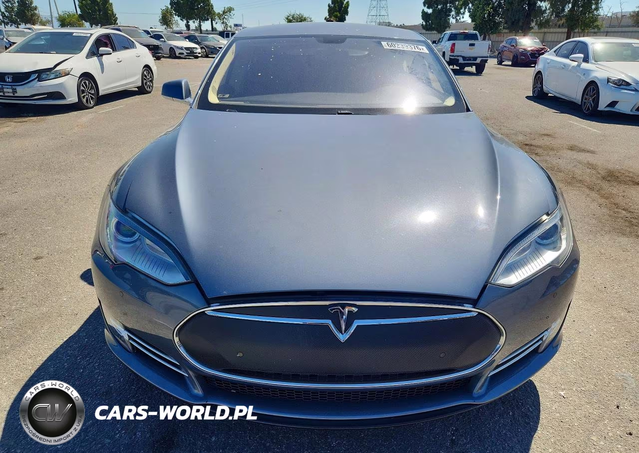 2013 Tesla Model S VIN:5YJSA1CP5DFP24763 - 5
