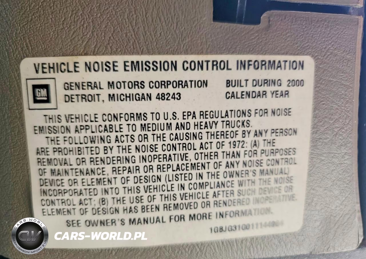 2001 Chevrolet Express Cutaway G3500 VIN:1GBJG31G011144984 - 10