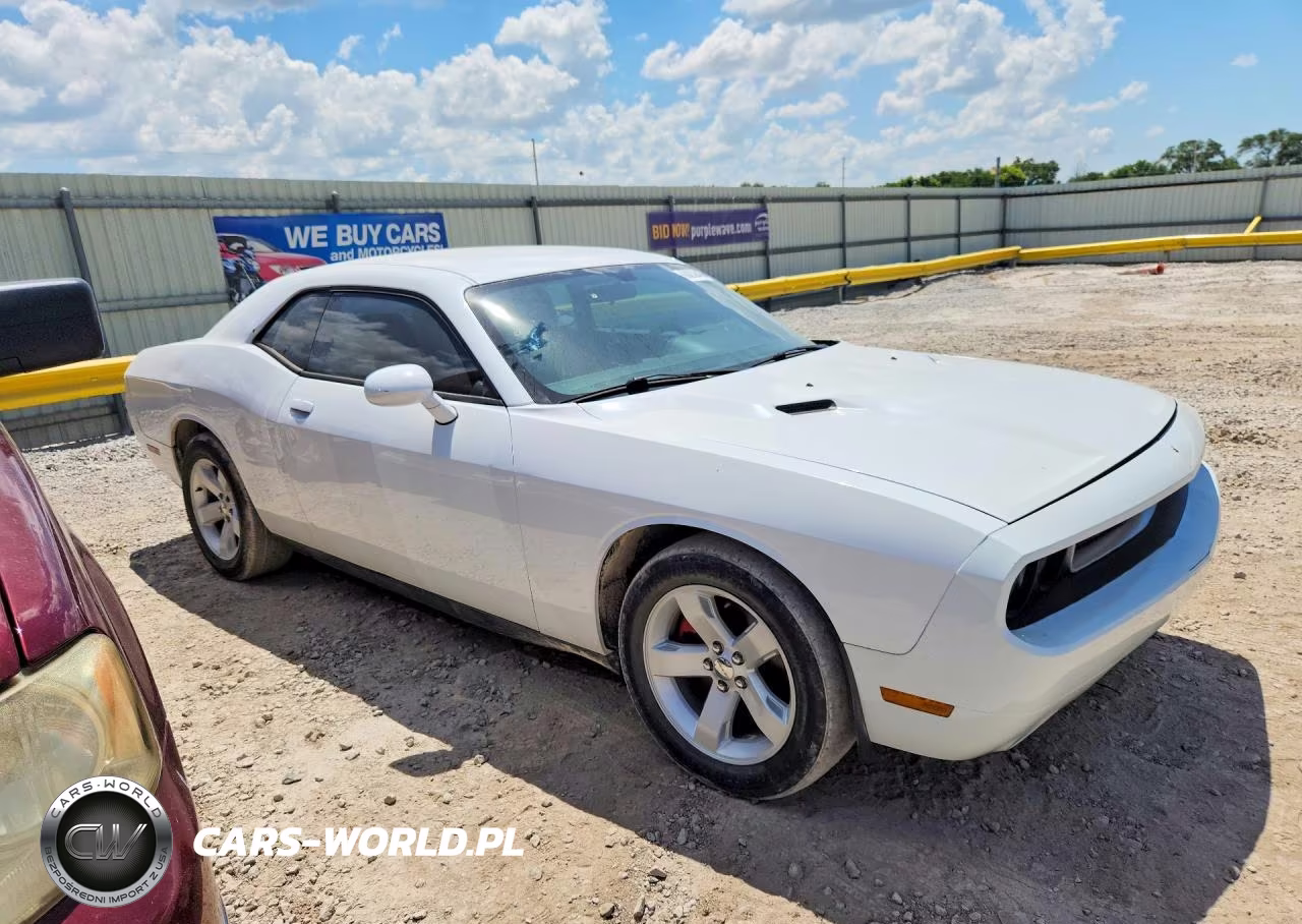 2014 Dodge Challenger Sxt VIN:2C3CDYAG2EH250021 - 4