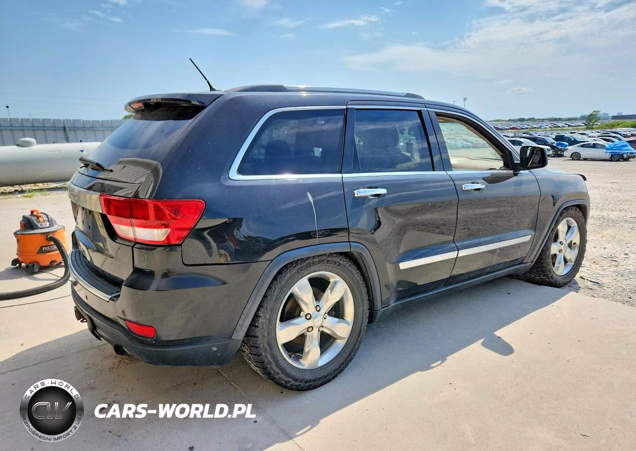 2013 Jeep Grand Cherokee Overland VIN:1C4RJFCG2DC654518 - 3