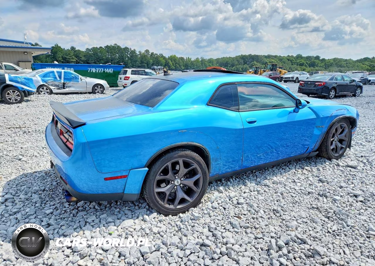 2015 Dodge Challenger Sxt VIN:2C3CDZAT9FH884916 - 3