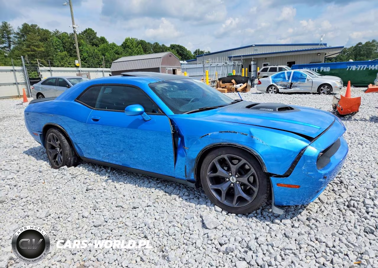 2015 Dodge Challenger Sxt VIN:2C3CDZAT9FH884916 - 4