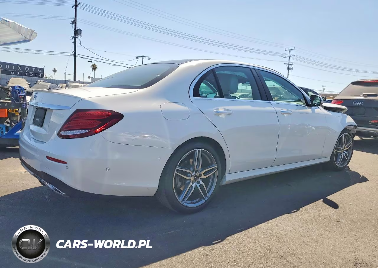 2018 Mercedes-Benz E 300 VIN:WDDZF4JB3JA476337 - 3