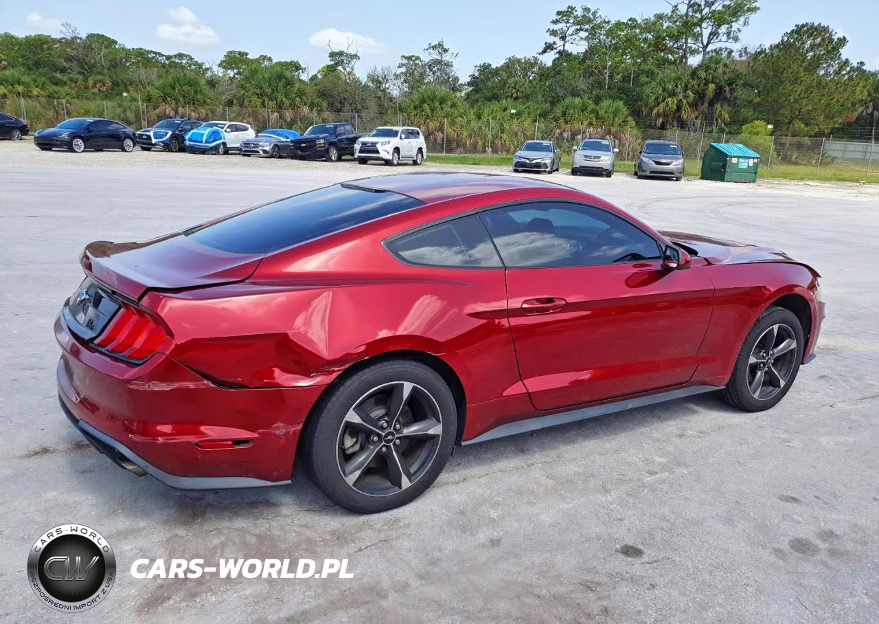 2018 Ford Mustang VIN:1FA6P8TH2J5116722 - 3