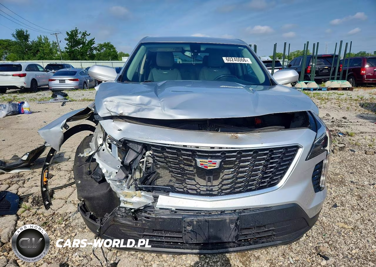 2019 Cadillac Xt4 Luxury VIN:1GYAZAR47KF146962 - 5
