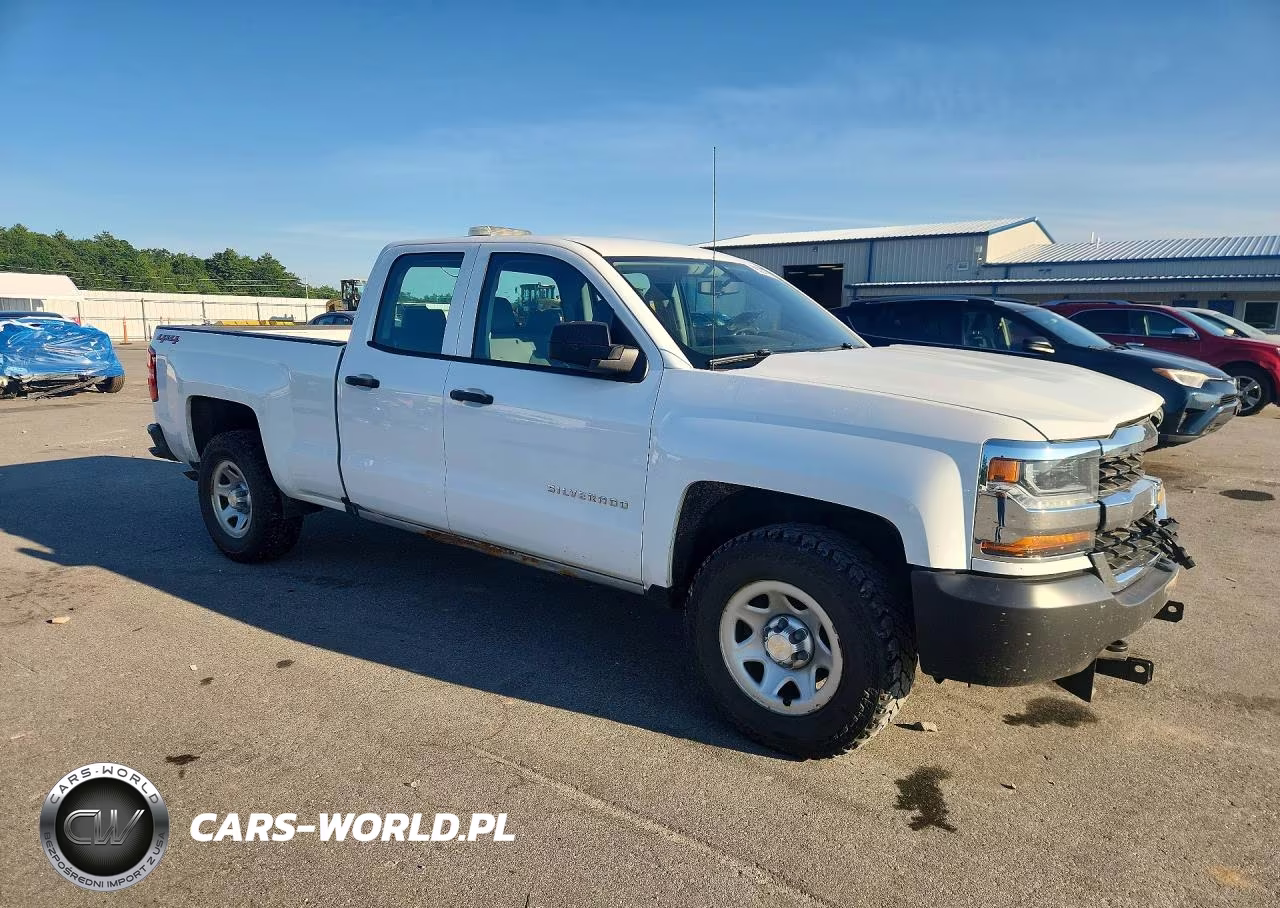 2018 Chevrolet Silverado K1500-K1500 Ls VIN:1GCVKNEH2JZ256634 - 4