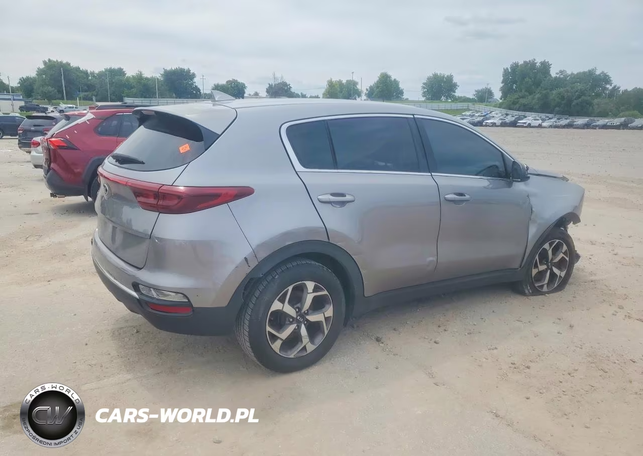 2020 Kia Sportage Lx VIN:KNDPM3AC5L7662097 - 3