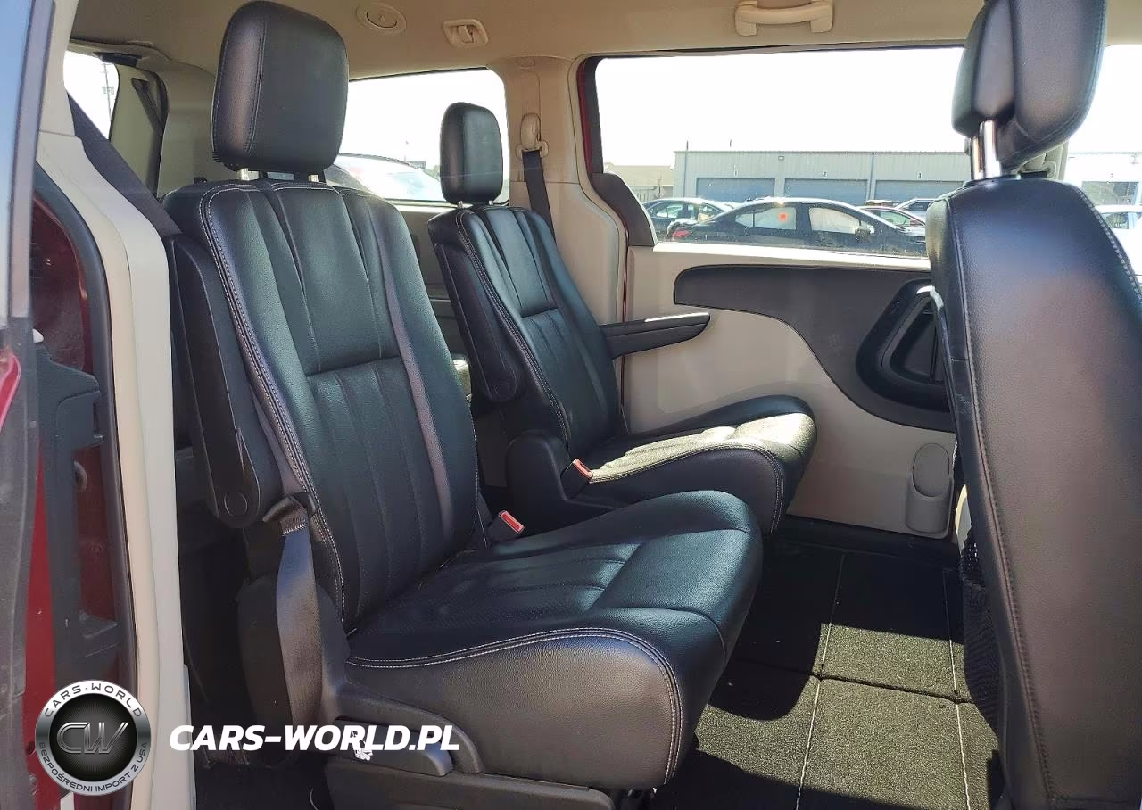 2012 Chrysler Town & Country Touring VIN:2C4RC1BG9CR376222 - 11