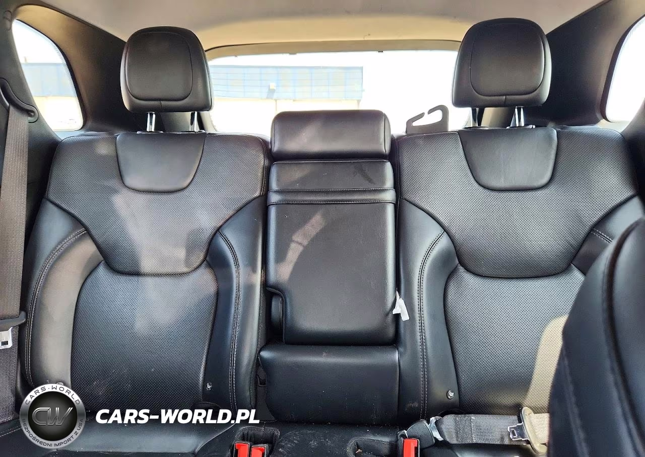 2019 Jeep Cherokee Limited VIN:1C4PJMDN8KD131035 - 10