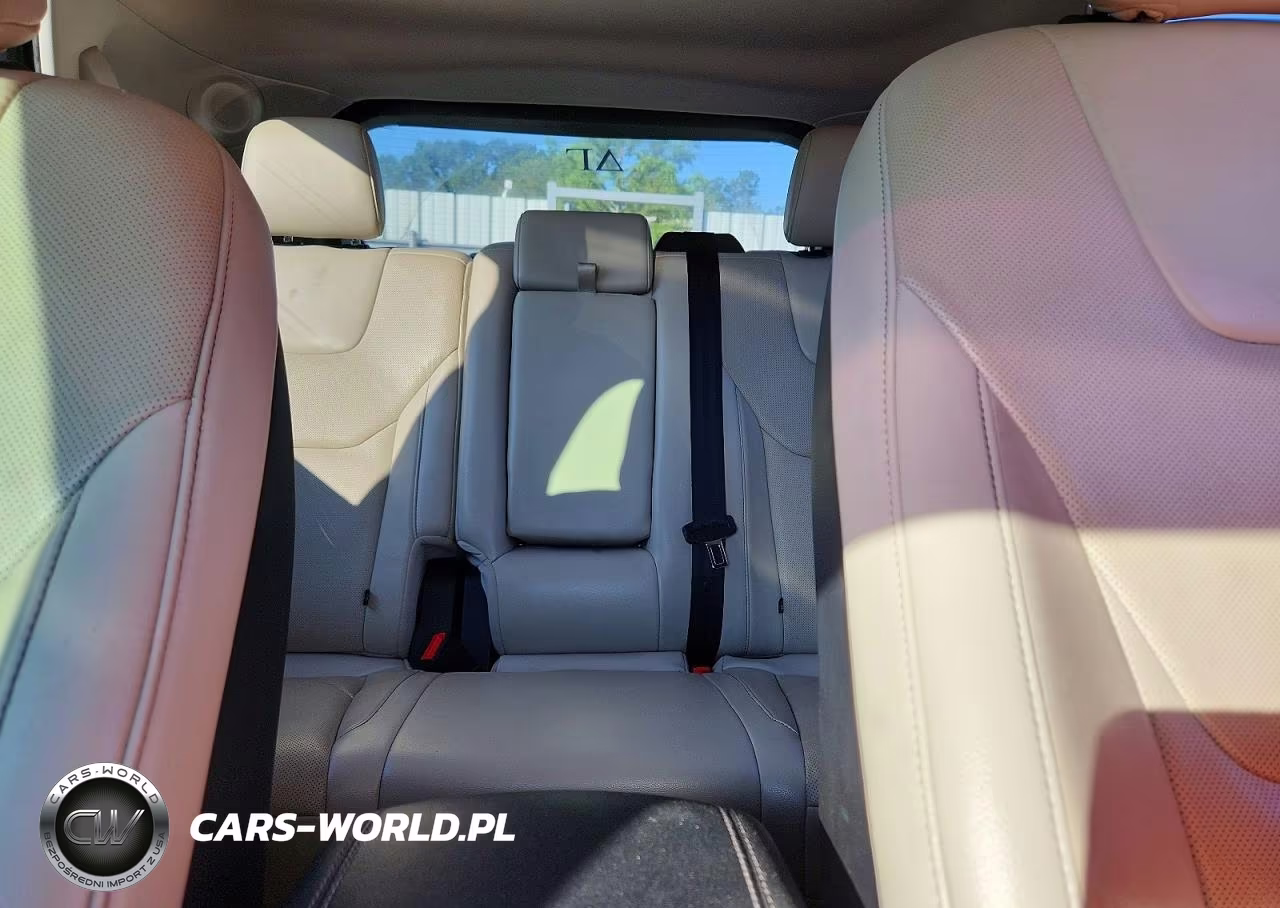 2018 Ford Edge Titanium VIN:2FMPK3K98JBB98280 - 10