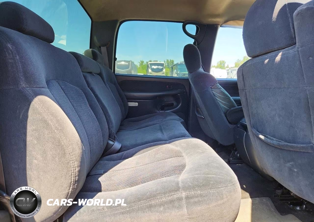 2002 Chevrolet Silverado C2500 Heavy Duty VIN:1GCHC23182F215670 - 10