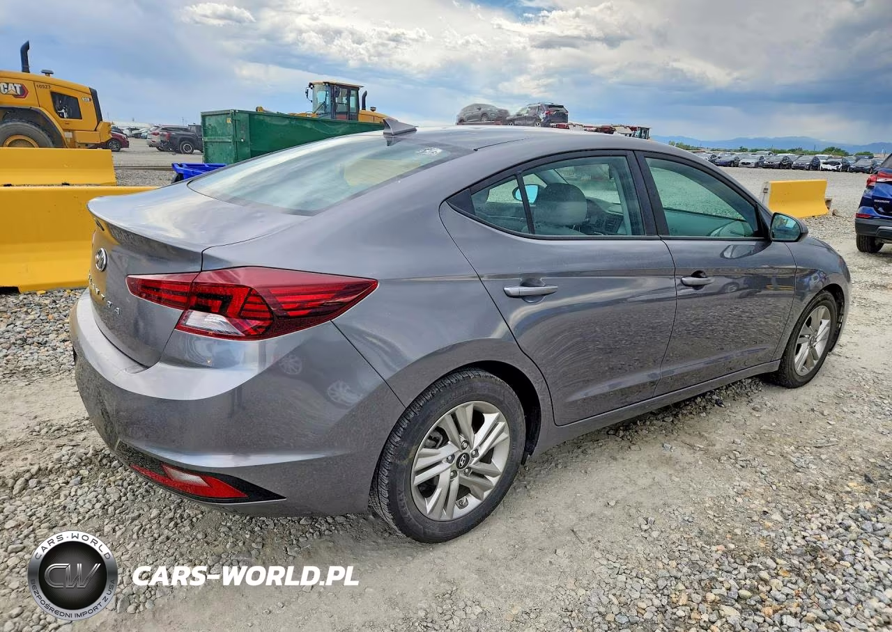 2020 Hyundai Elantra Sel VIN:5NPD84LF5LH520414 - 3