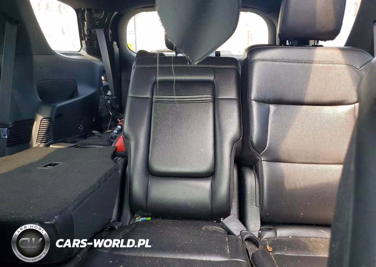 2020 Ford Explorer Xlt VIN:1FMSK8DH5LGB33703 - 10