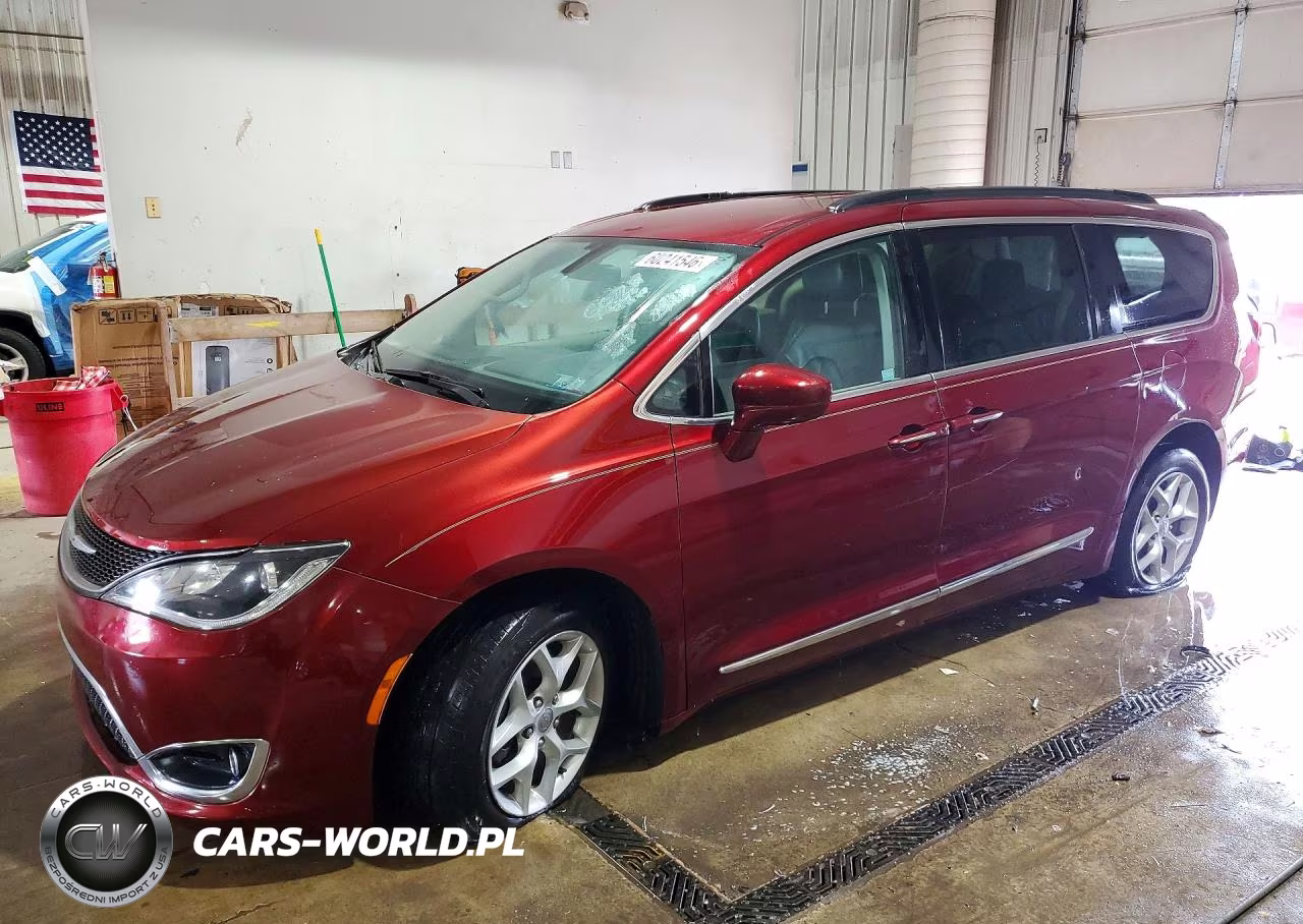 2017 Chrysler Pacifica Touring L – zdjęcie 1 z 14