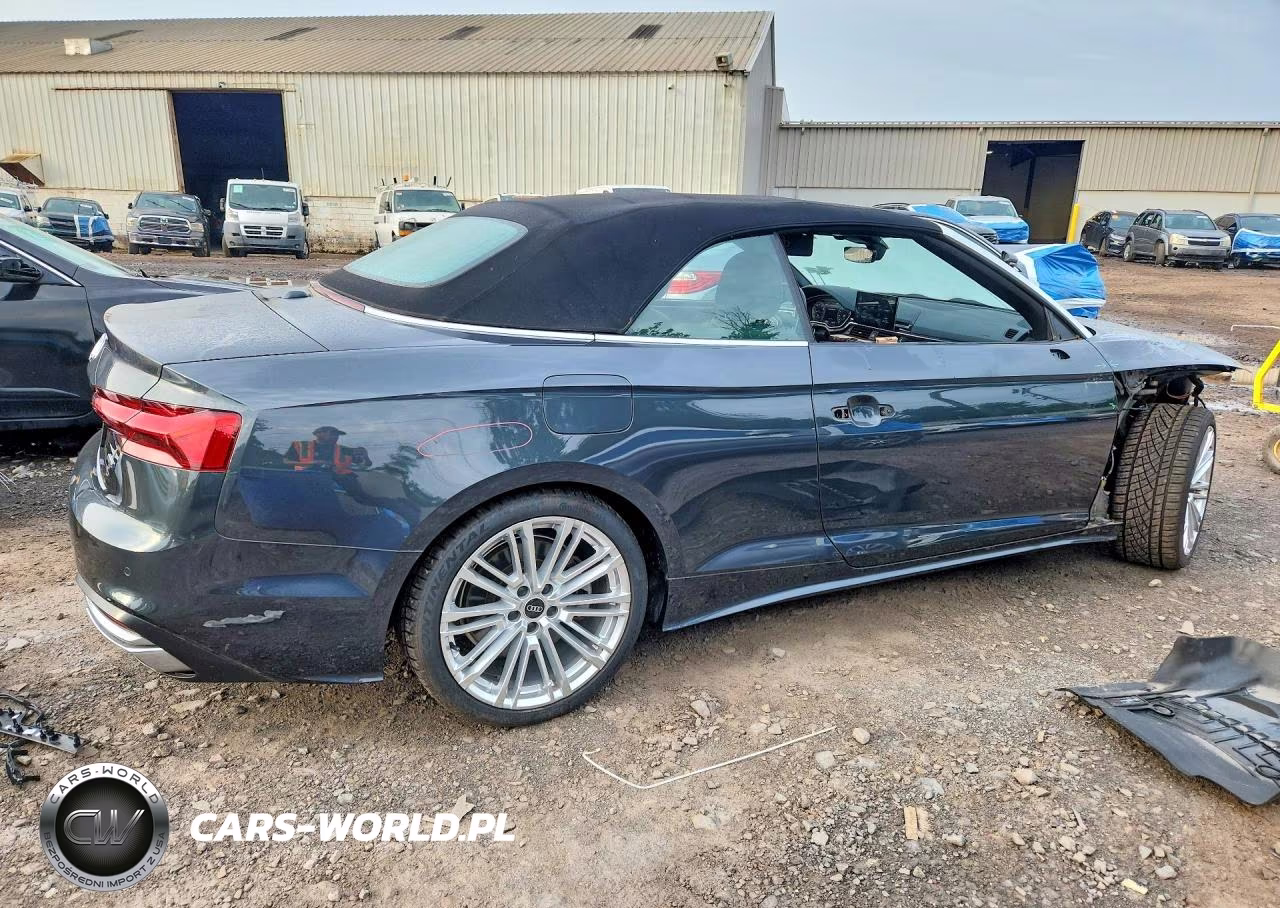 2022 Audi A5 Premium Plus 45 VIN:WAUWAGF57NN002113 - 3