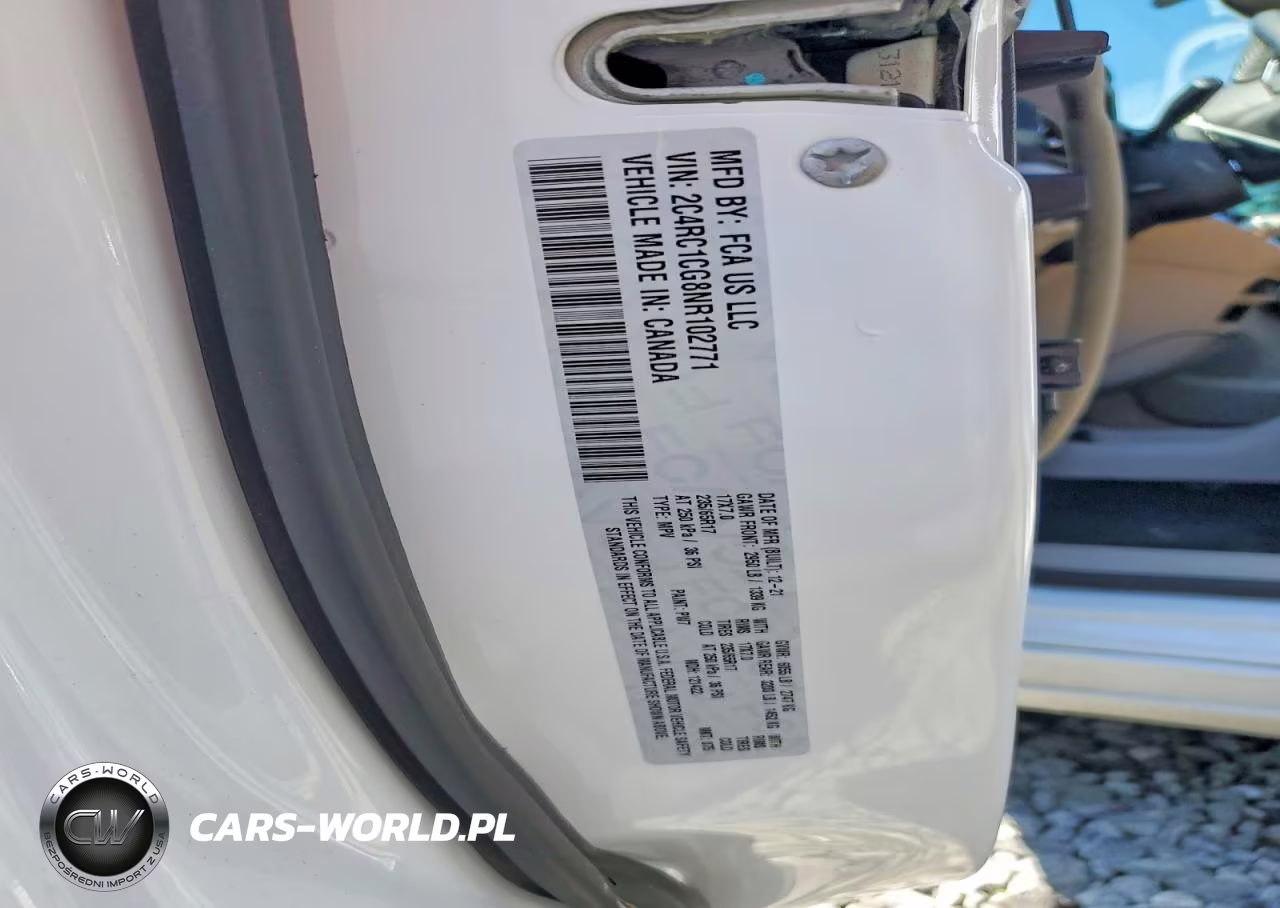 2022 Chrysler Voyager Lx VIN:2C4RC1CG8NR102771 - 14