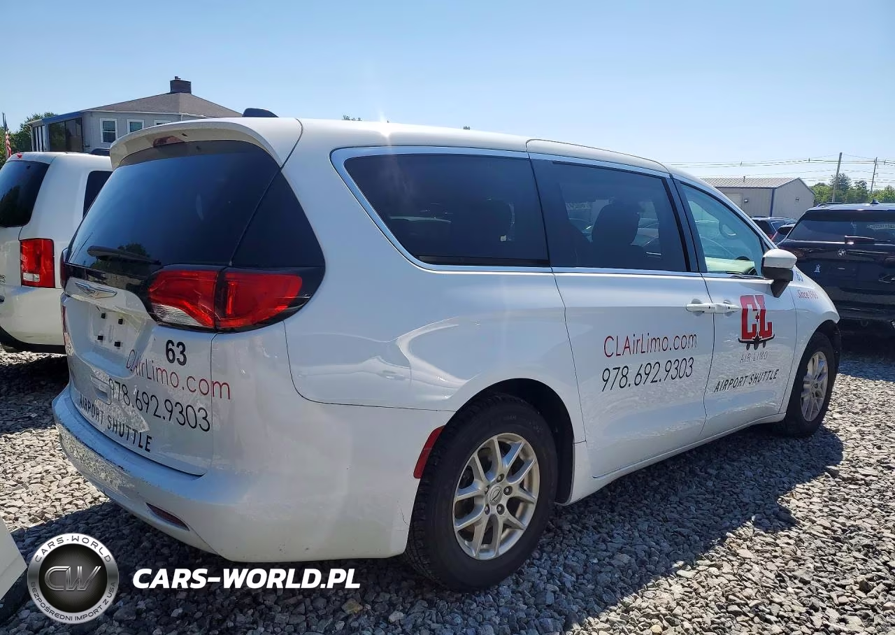 2022 Chrysler Voyager Lx VIN:2C4RC1CG8NR102771 - 3