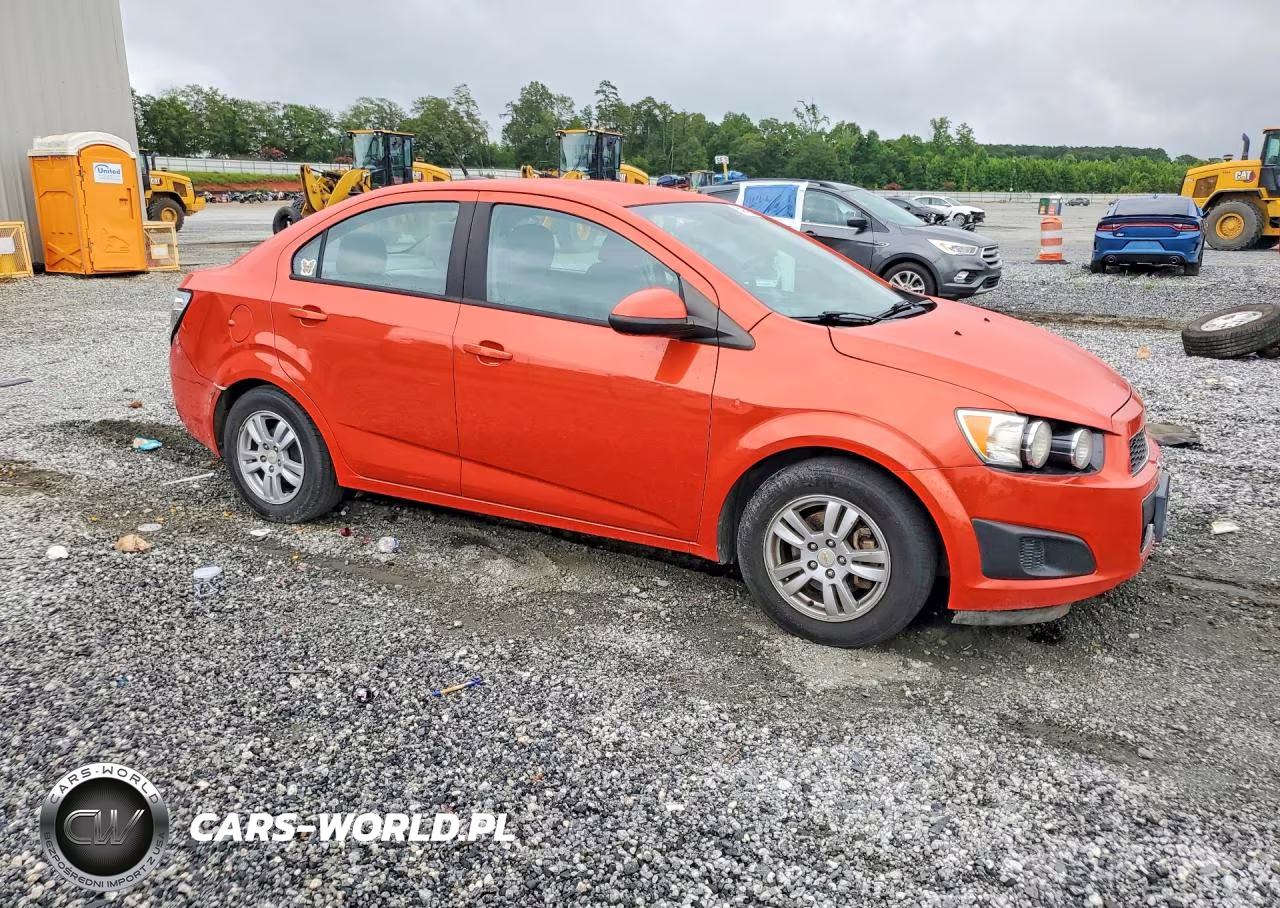 2012 Chevrolet Sonic Ls VIN:1G1JA5SH2C4147914 - 4
