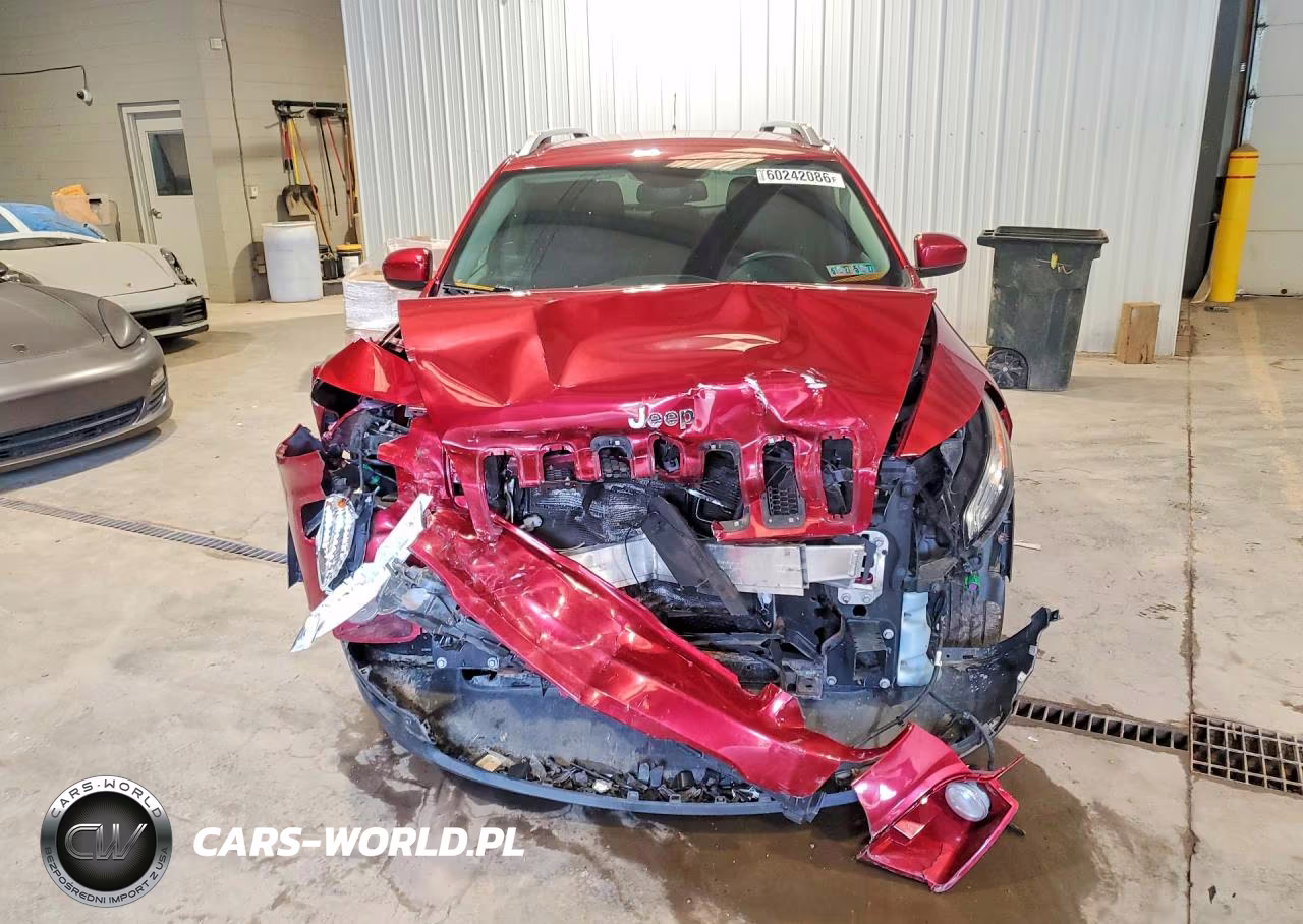 2016 Jeep Cher Latitude VIN:1C4PJMCB6GW118626 - 5