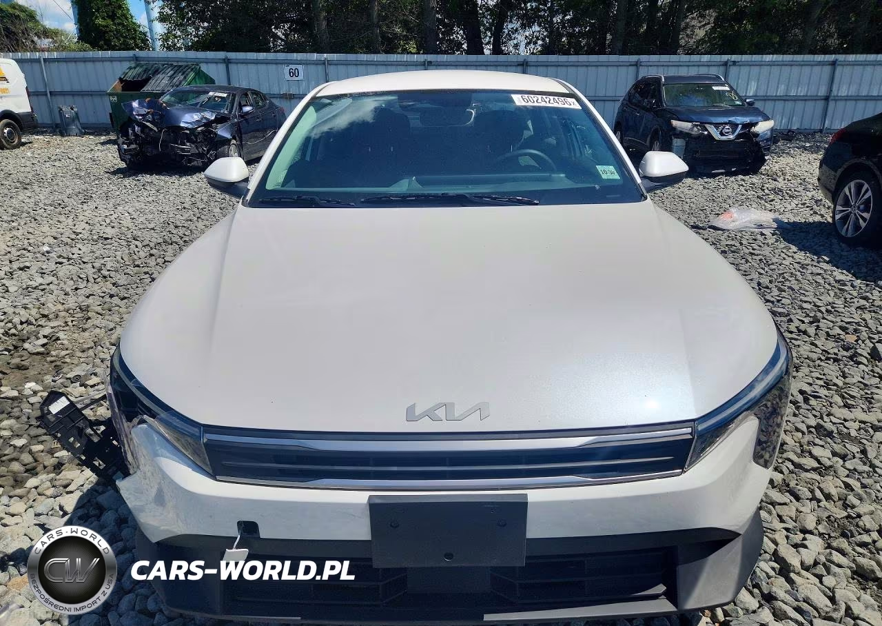2025 Kia K4 Lxs VIN:3KPFT4DE4SE196629 - 5