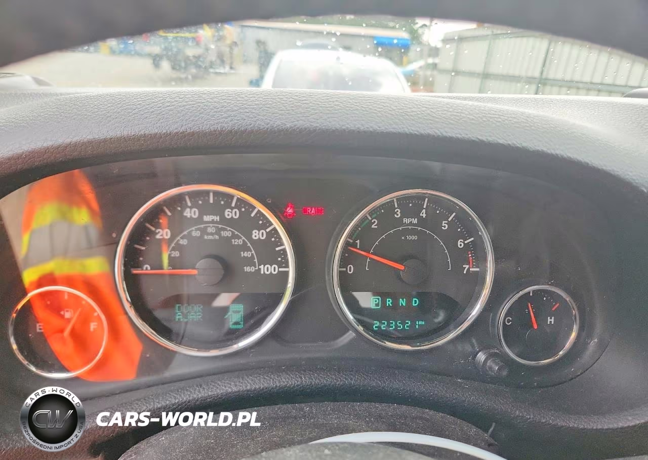 2017 Jeep Wrangler Unlimited Sport VIN:1C4BJWDG0HL574883 - 9