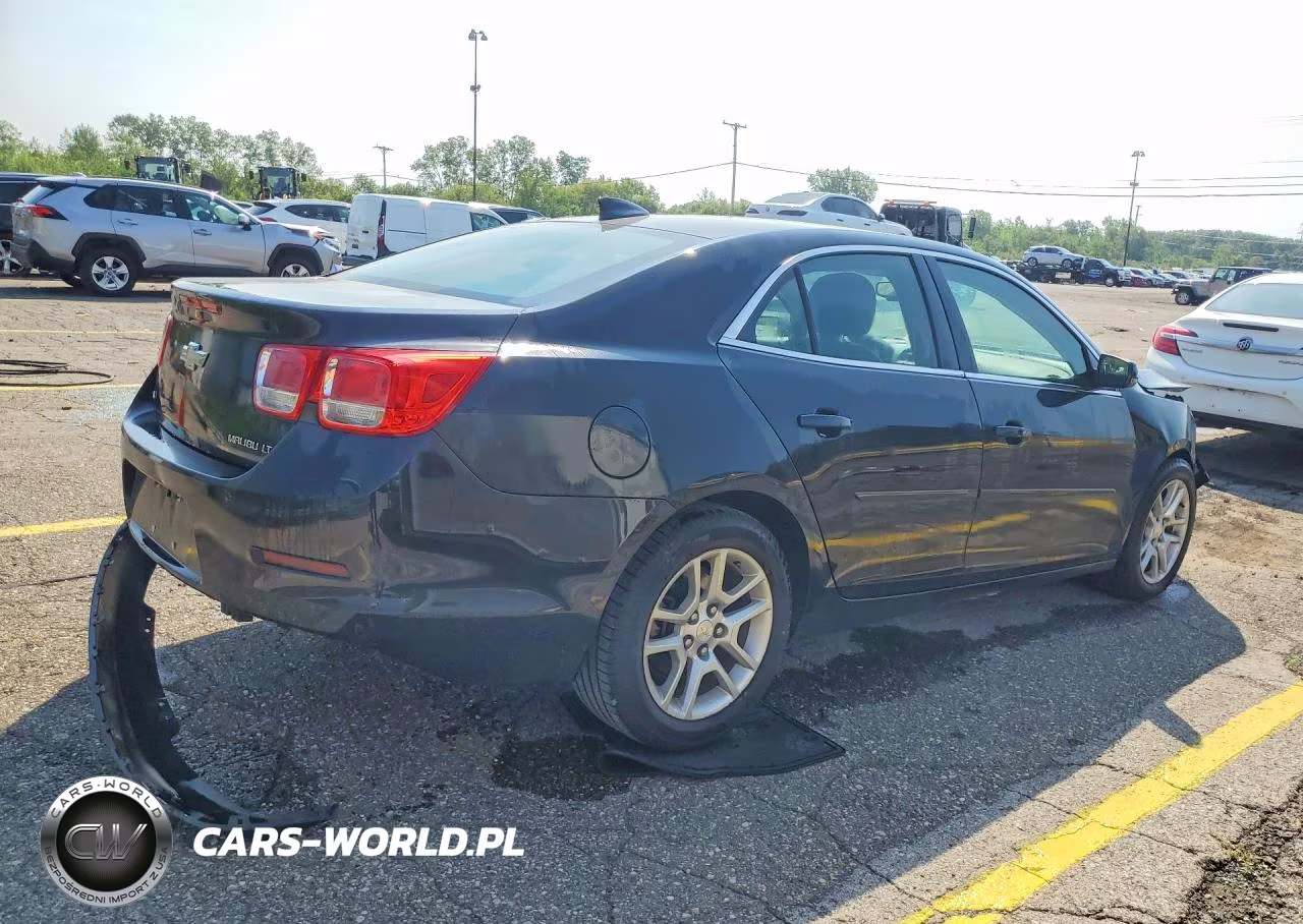2015 Chevrolet Malibu 1Lt VIN:1G11C5SL2FF137357 - 3