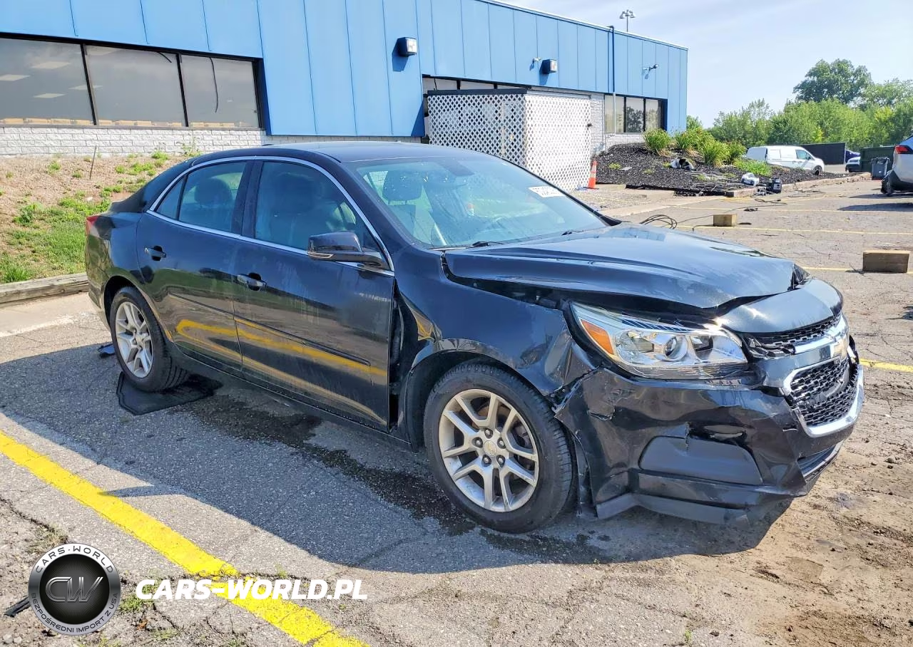 2015 Chevrolet Malibu 1Lt VIN:1G11C5SL2FF137357 - 4