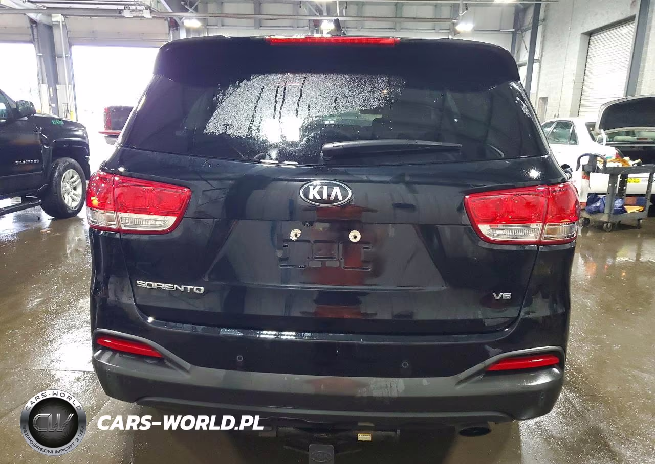 2018 Kia Sorento Lx V6 VIN:5XYPGDA57JG421060 - 6