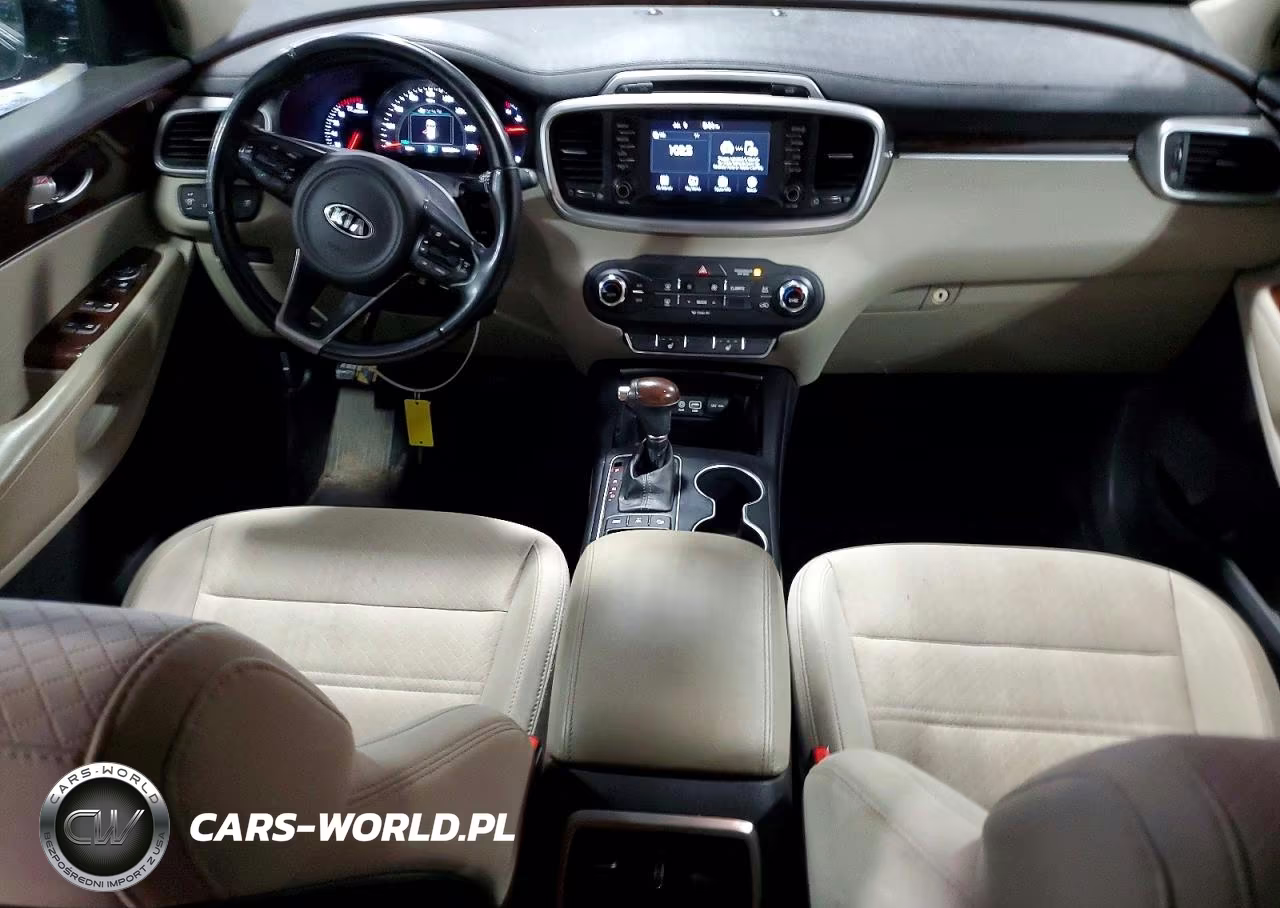 2018 Kia Sorento Lx V6 VIN:5XYPGDA57JG421060 - 8