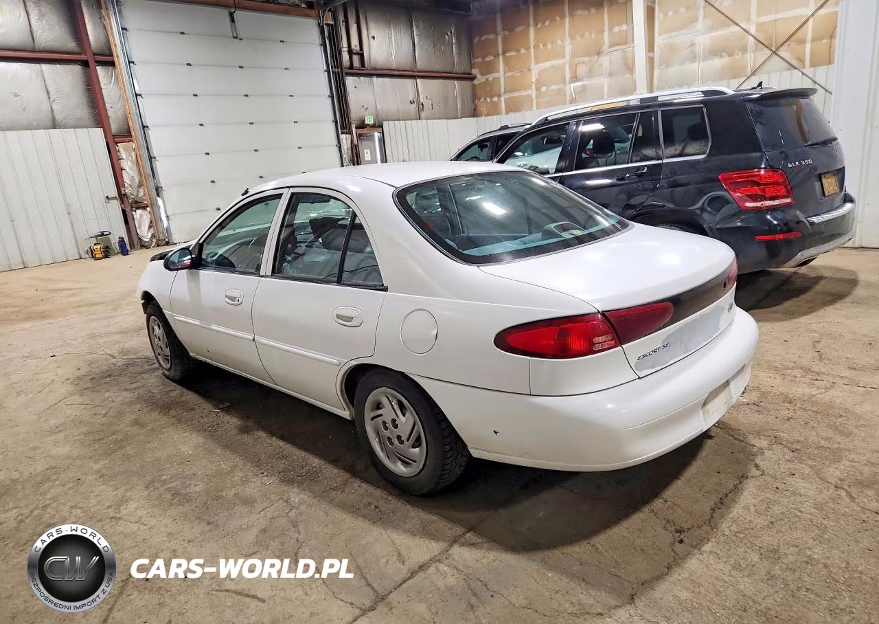 1999 Ford Escort Se VIN:1FAFP13P1XW218367 - 2
