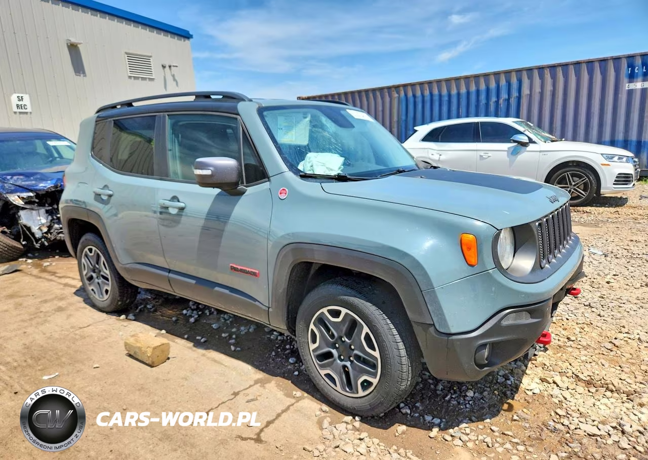 2016 Jeep Renegade Trailhawk VIN:ZACCJBCT6GPD94006 - 4