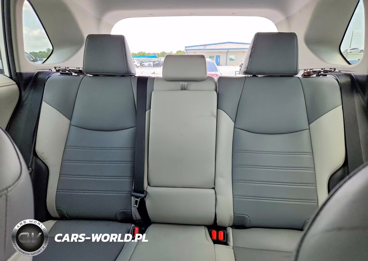 2020 Toyota Rav4 Limited VIN:2T3DWRFV1LW070517 - 10