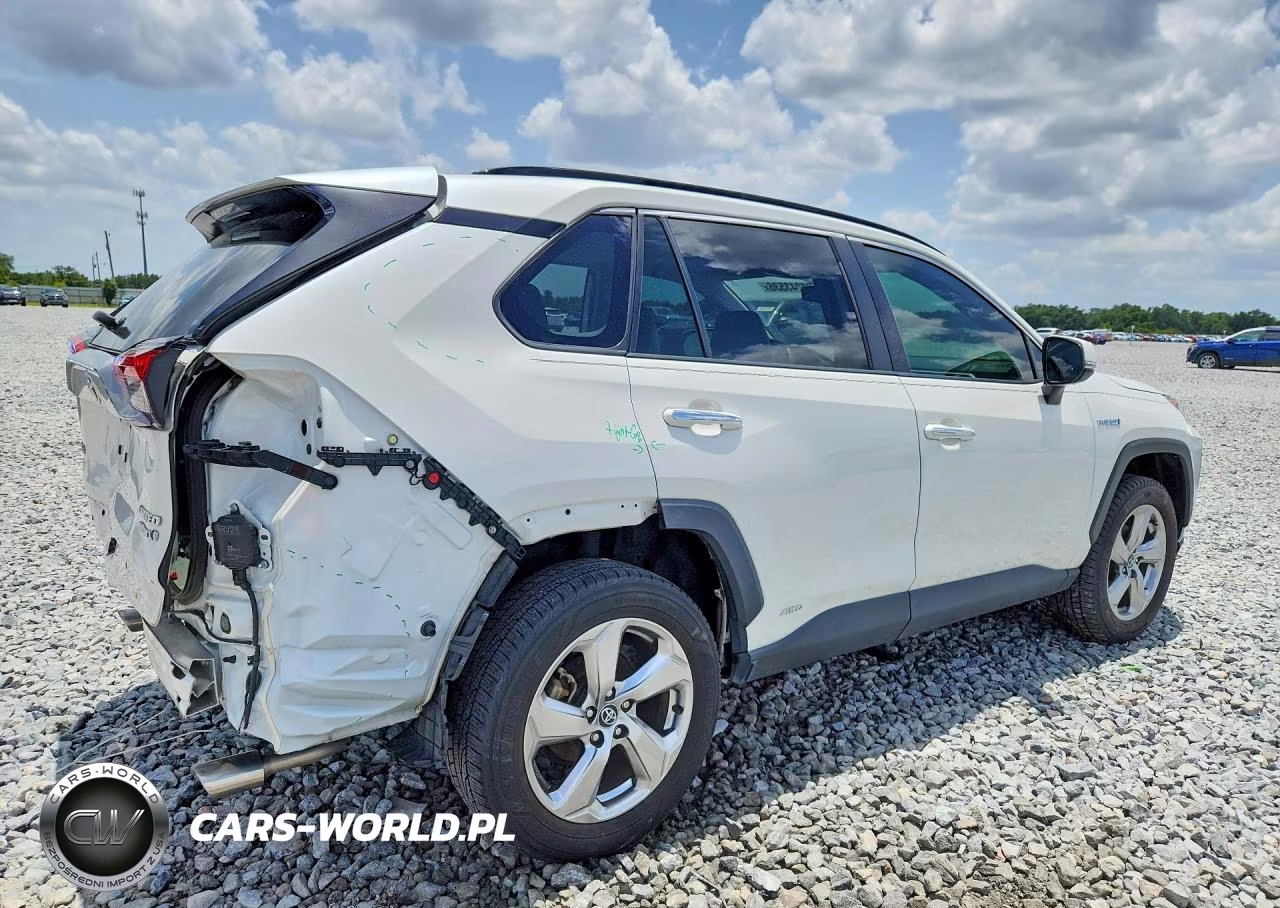 2020 Toyota Rav4 Limited VIN:2T3DWRFV1LW070517 - 3