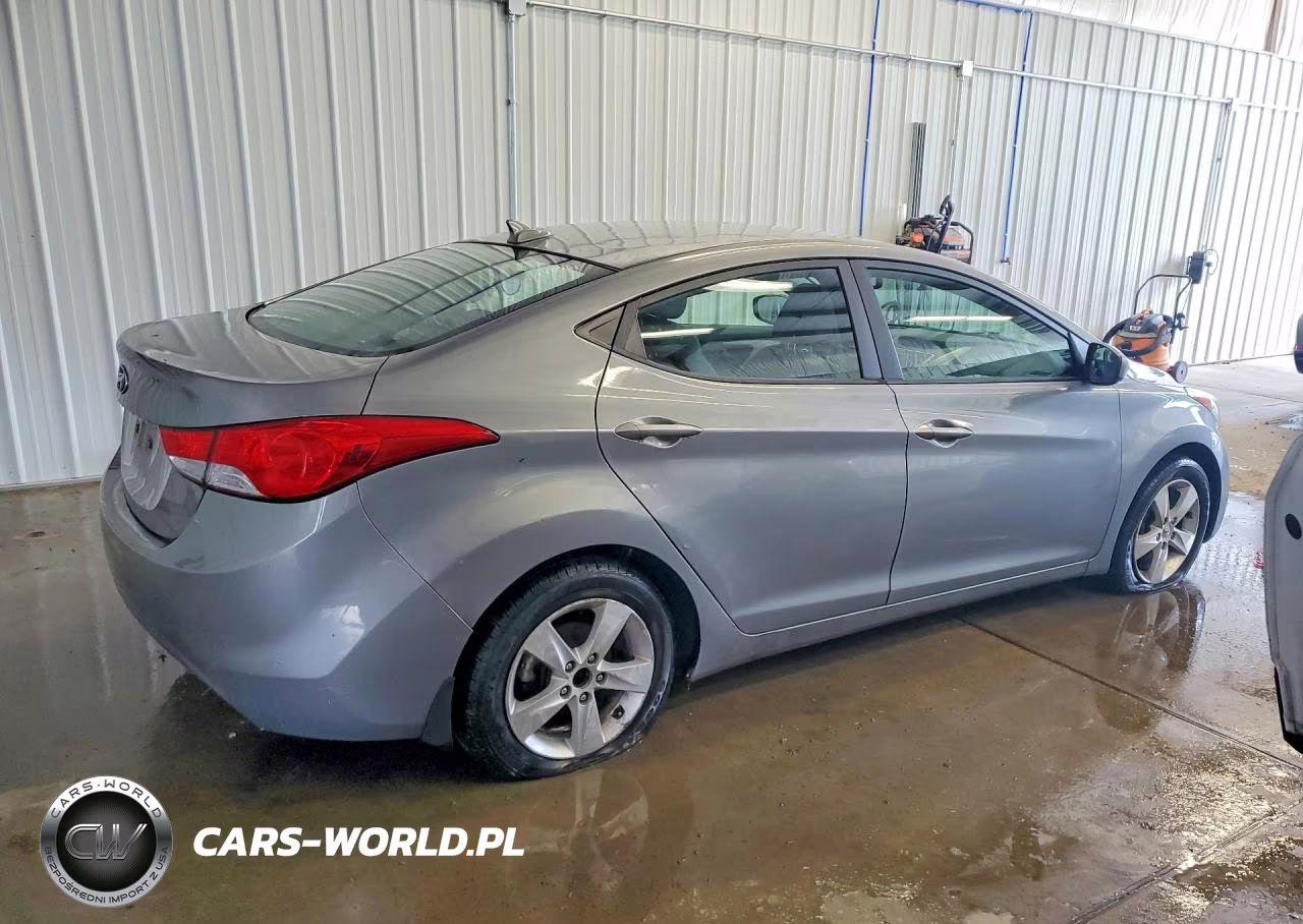 2012 Hyundai Elantra Gls VIN:KMHDH4AE8CU387921 - 3